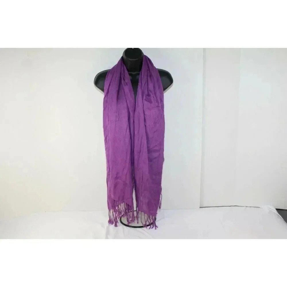ladies long scarf no stains